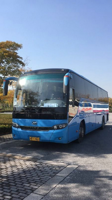 大巴車